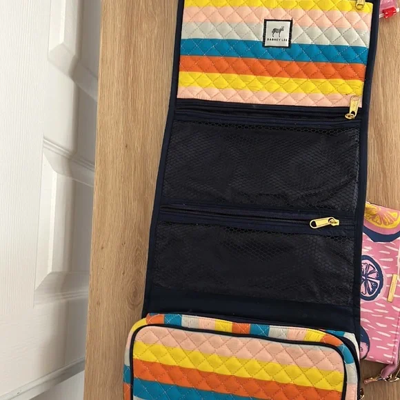 Makeup travel organizers solofficialkw.com